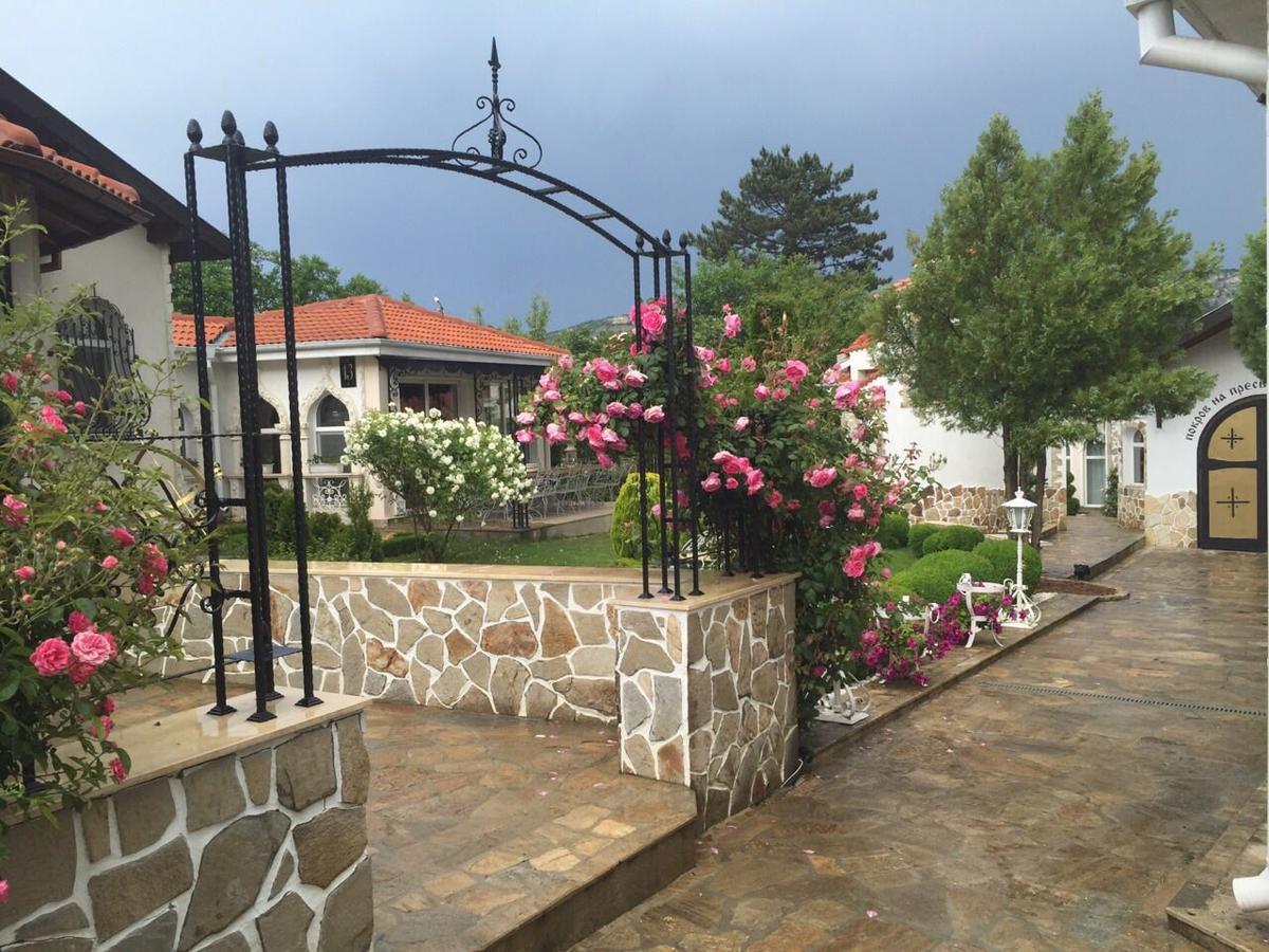 Villa St. Michael Madara Exterior foto