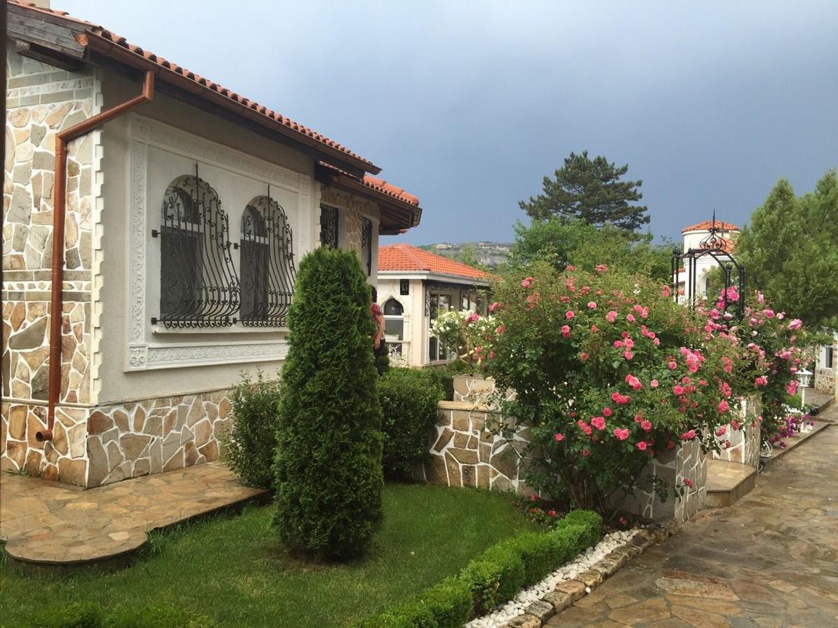 Villa St. Michael Madara Exterior foto