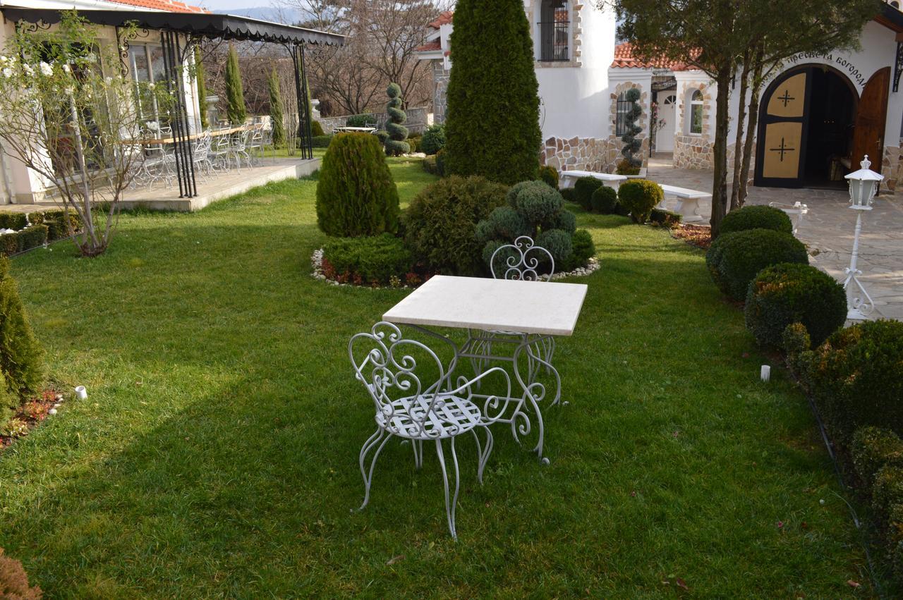 Villa St. Michael Madara Exterior foto