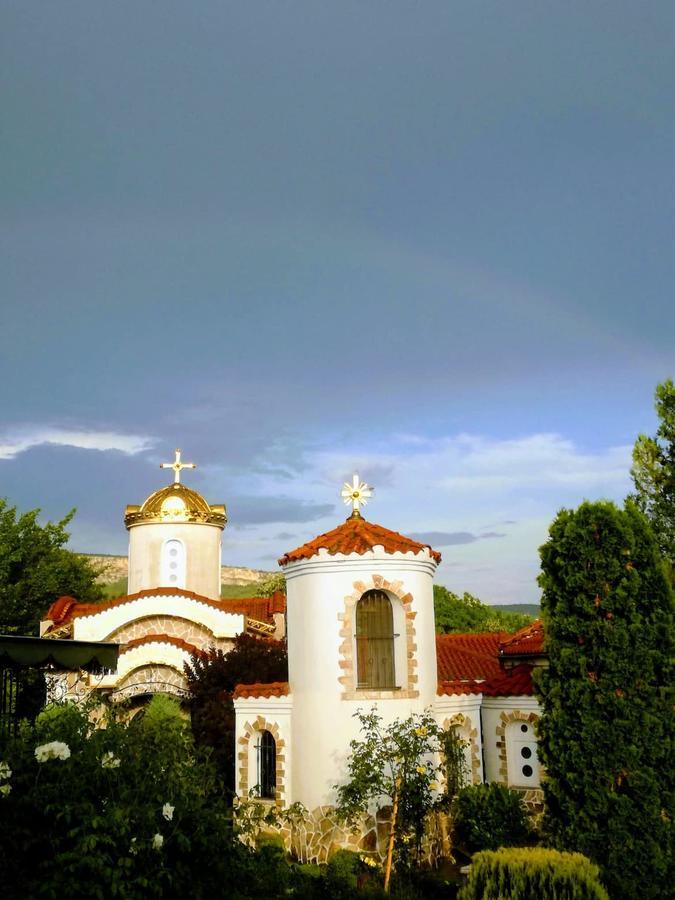 Villa St. Michael Madara Exterior foto